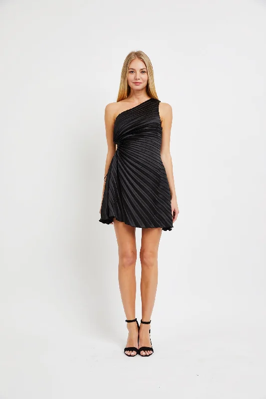 LN Pleated Cutout Waist Dress